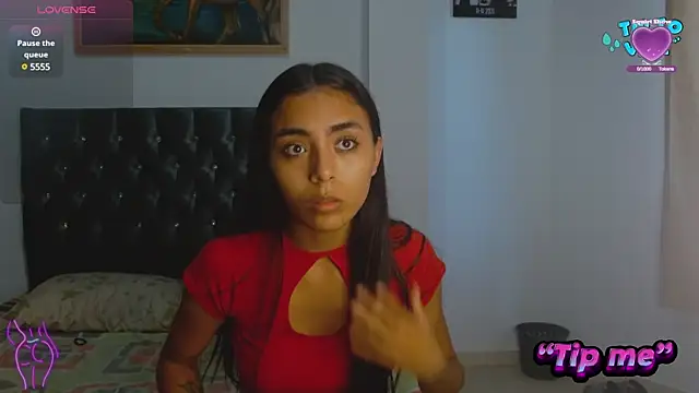 Snapshot of AntonellaAndNoah chatting on 12.05.24 AntonellaAndNoah online show from 12.05.24