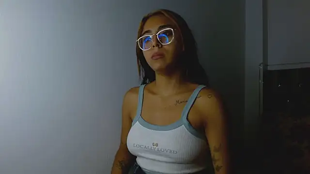 Snapshot of AntonellaAndNoah chatting on 02.27.25 AntonellaAndNoah online show from 02.27.25