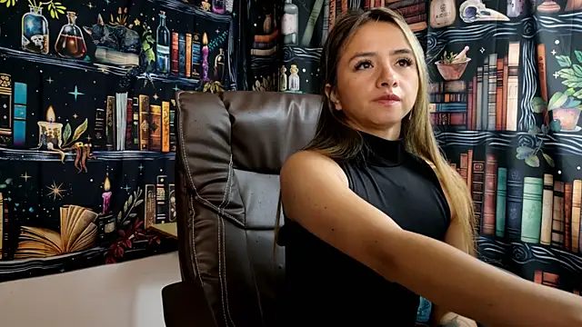 julietta   jackson online show from 12.23.24