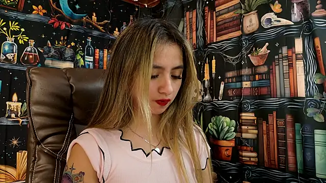 julietta   jackson online show from 01.07.25