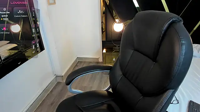 ninfomaria  online show from 12.23.24