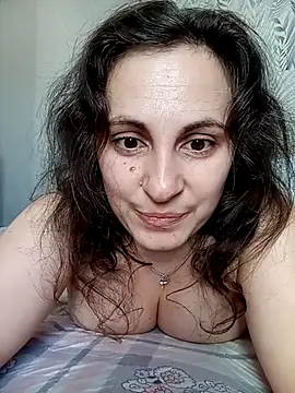 ShelaDiass online show from 02.05.26