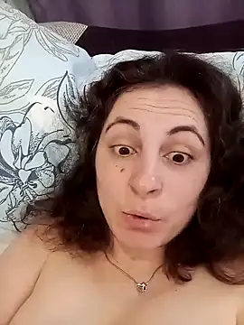 ShelaDiass online show from 04.12.26