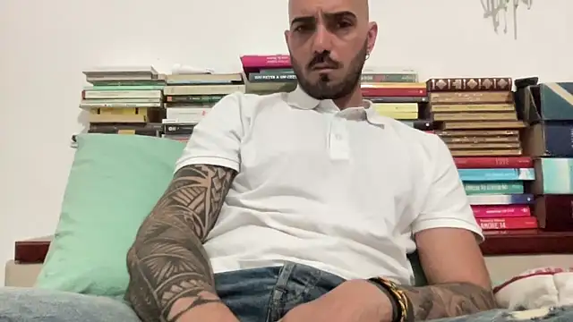 alessandromori91 online show from 04.14.26