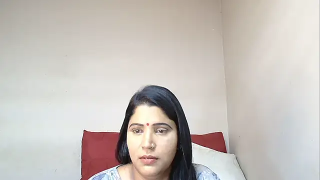 Snapshot of XIndianintimacy chatting on 01.05.25 XIndianintimacy online show from 01.05.25