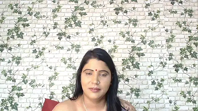 Snapshot of XIndianintimacy chatting on 02.07.25 XIndianintimacy online show from 02.07.25