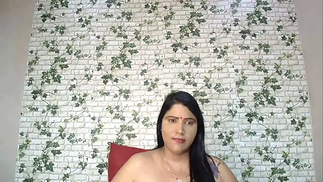 Snapshot of XIndianintimacy chatting on 02.13.25 XIndianintimacy online show from 02.13.25