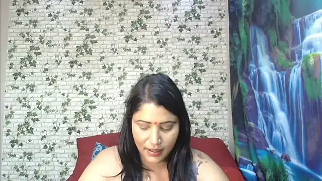 Snapshot of XIndianintimacy chatting on 03.01.25 XIndianintimacy online show from 03.01.25