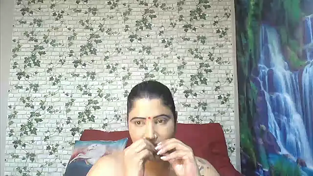 Snapshot of XIndianintimacy chatting on 03.09.25 XIndianintimacy online show from 03.09.25