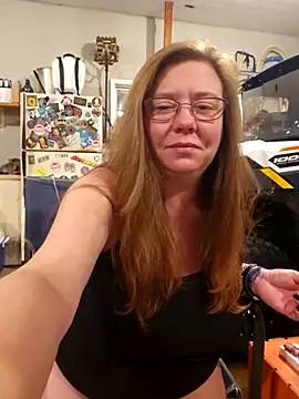 MsShelby40 online show from 11.29.25