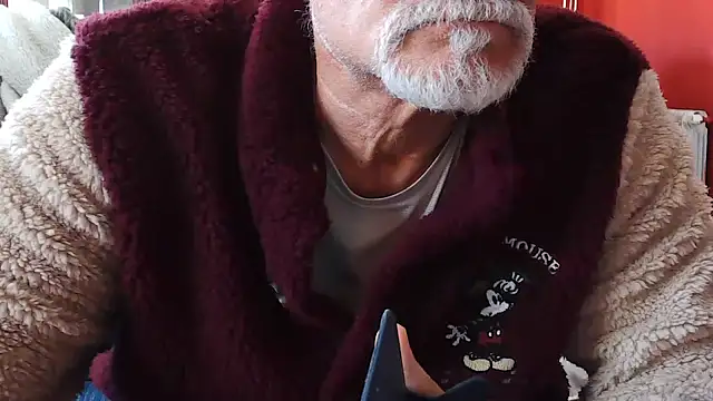 Snapshot of maduroguapo chatting on 01.31.25 maduroguapo online show from 01.31.25