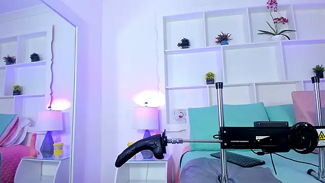 Jenifer Diaz online show from 01.22.25