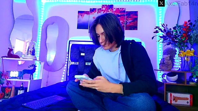 Alex and Fabian online show from 12.04.24