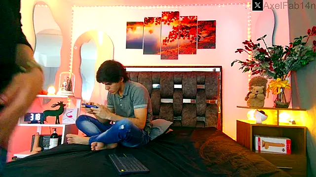 Alex and Fabian online show from 12.16.24