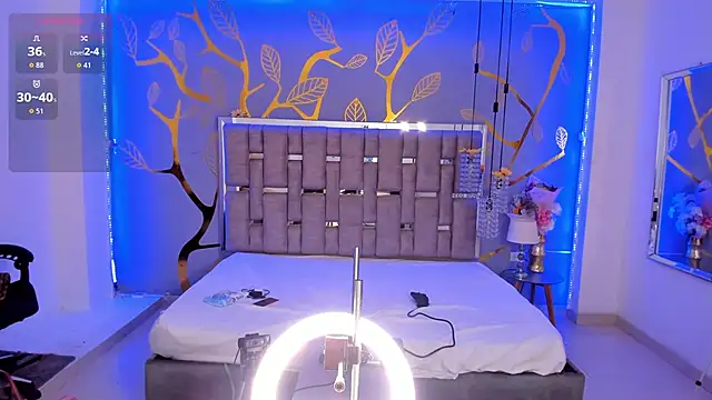 AlessiaDouce online show from 11.27.25