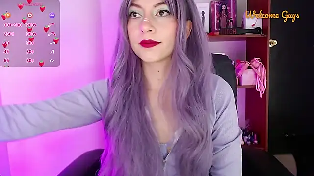 Snapshot of Celeste_Ford_18 chatting on 10.29.25 Celeste Ford 18 online show from 10.29.25