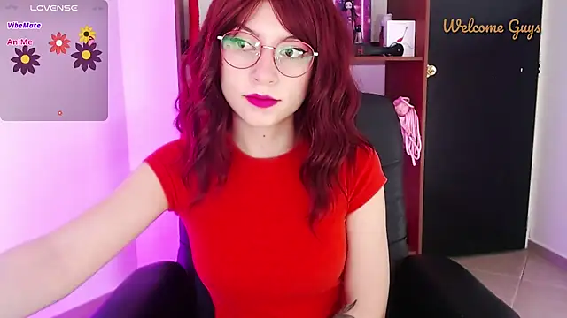 Snapshot of Celeste_Ford_18 chatting on 11.10.25 Celeste Ford 18 online show from 11.10.25