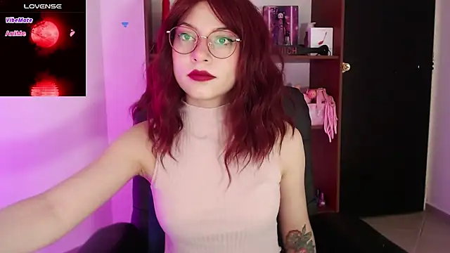 Snapshot of Celeste_Ford_18 chatting on 11.29.25 Celeste Ford 18 online show from 11.29.25