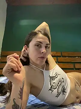 Snapshot of isadelasestrellas chatting on 02.03.26 isadelasestrellas online show from 02.03.26