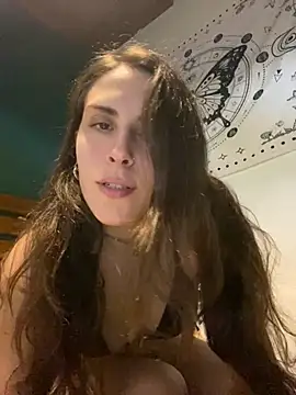 Snapshot of isadelasestrellas chatting on 04.23.26 isadelasestrellas online show from 04.23.26