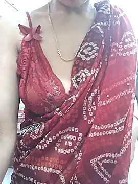 Snapshot of priya_sharma02 chatting on 03.04.25 priya sharma02 online show from 03.04.25