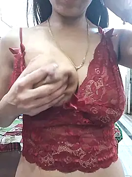 Snapshot of priya_sharma02 chatting on 03.19.25 priya sharma02 online show from 03.19.25
