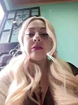 madelaine- online show from 04.16.26