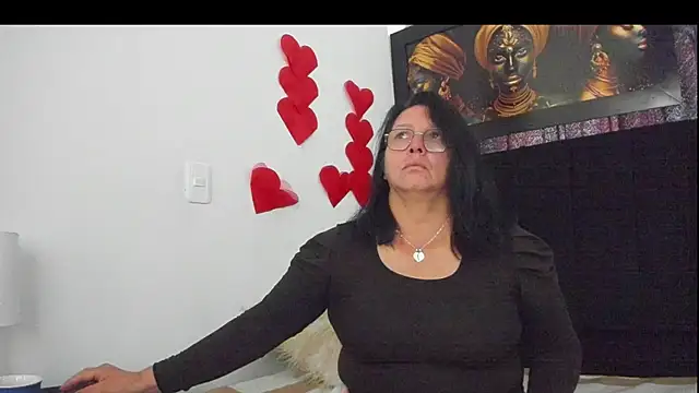 Evaaross 2345 online show from 03.02.25