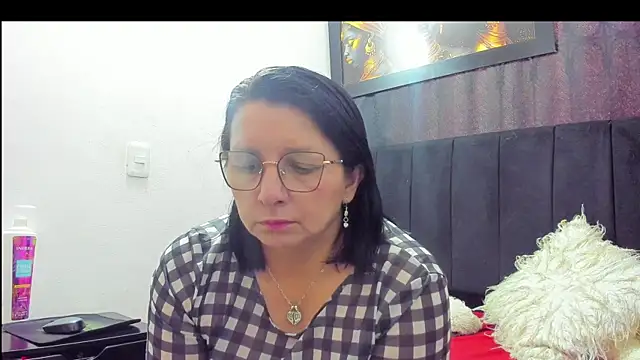 Evaaross 2345 online show from 02.07.26