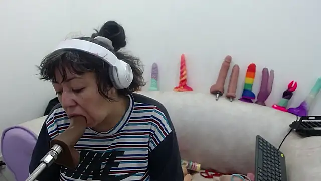 Drool Sucker online show from 03.01.26