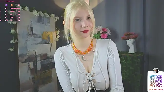 Snapshot of DaisyElmers chatting on 02.17.25 DaisyElmers online show from 02.17.25