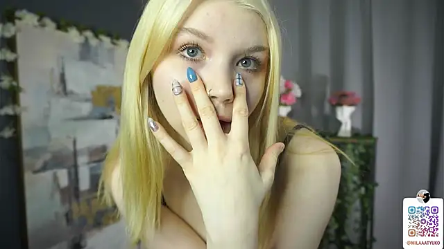 Snapshot of DaisyElmers chatting on 02.21.25 DaisyElmers online show from 02.21.25