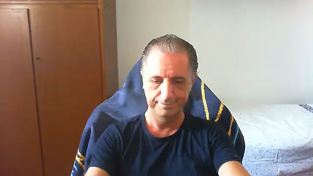lliuk70mi online show from 05.31.26
