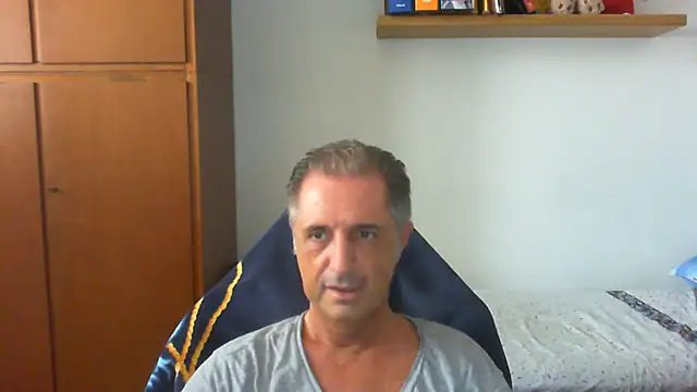 lliuk70mi online show from 06.30.26