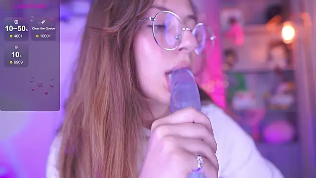 milly kenner online show from 02.24.25