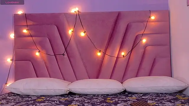 littleebonymommy online show from 01.15.26