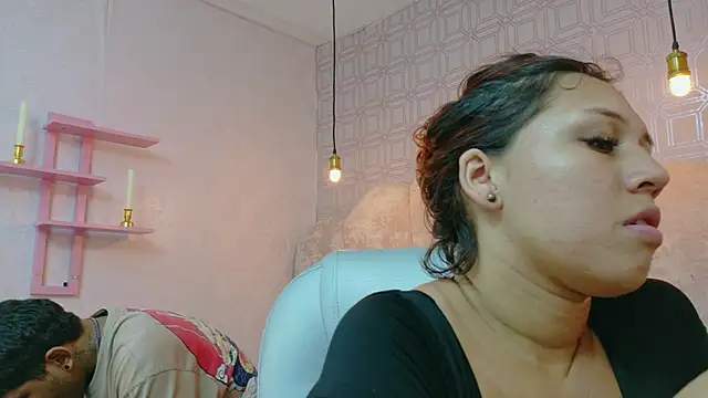 Annyeli online show from 11.10.25