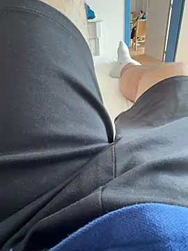 Snapshot of Gartengolem chatting on 03.06.25 Gartengolem online show from 03.06.25