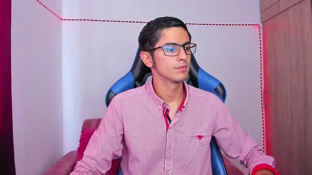 Ethan Sai    online show from 12.06.24