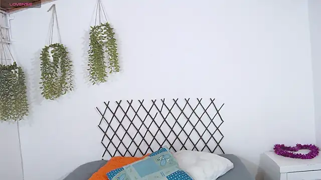 karla charloby online show from 10.08.25