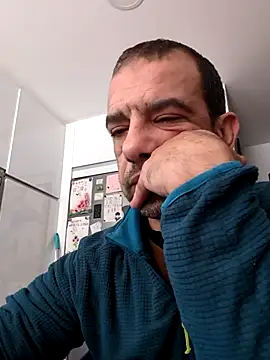 Snapshot of FotografoPollon chatting on 03.15.25 FotografoPollon online show from 03.15.25