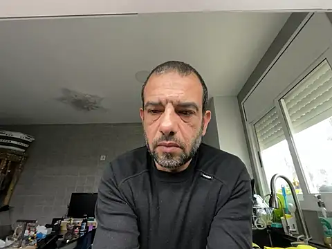Snapshot of FotografoPollon chatting on 03.21.25 FotografoPollon online show from 03.21.25