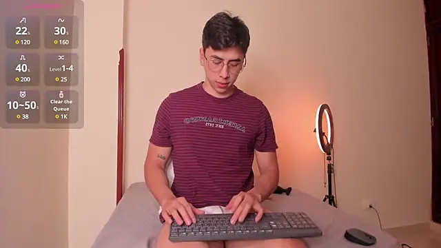 Snapshot of Alexx_oconnor chatting on 02.11.25 Alexx oconnor online show from 02.11.25