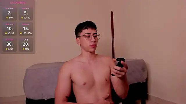 Snapshot of Alexx_oconnor chatting on 03.01.25 Alexx oconnor online show from 03.01.25