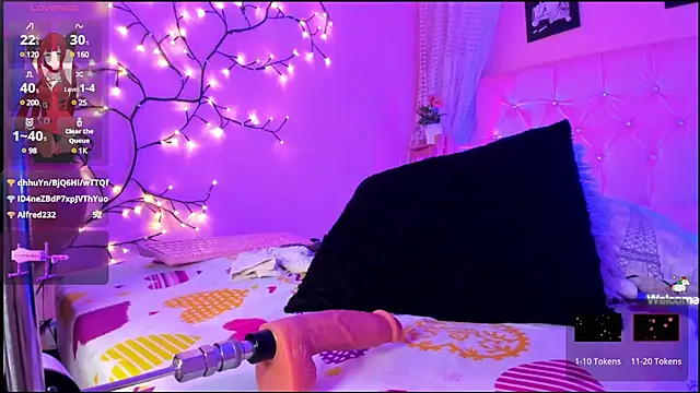 Snapshot of Dulce_Girl_ chatting on 12.17.24 Dulce Girl online show from 12.17.24