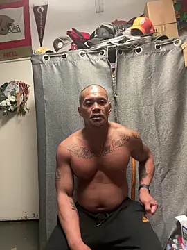 Snapshot of EatMyCake831 chatting on 09.21.25 EatMyCake831 online show from 09.21.25