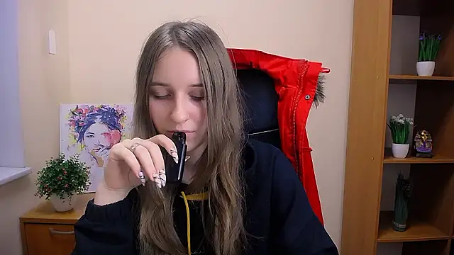 Snapshot of _Nicole_new chatting on 12.03.24  Nicole new online show from 12.03.24