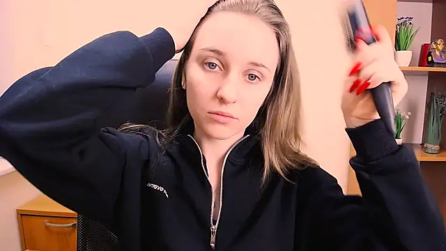 Snapshot of _Nicole_new chatting on 01.18.25  Nicole new online show from 01.18.25