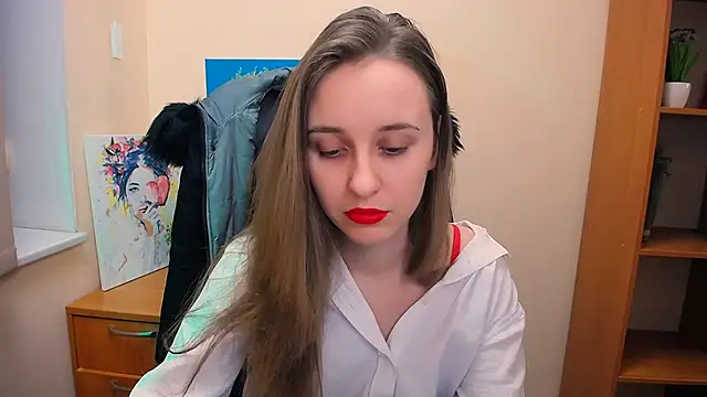 Snapshot of _Nicole_new chatting on 02.18.25  Nicole new online show from 02.18.25