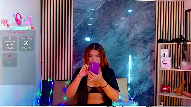 Isalombardi online show from 11.28.25